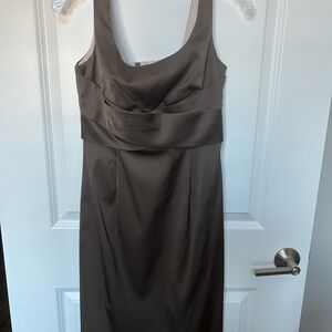 Elegant Brown Sleeveless Dress